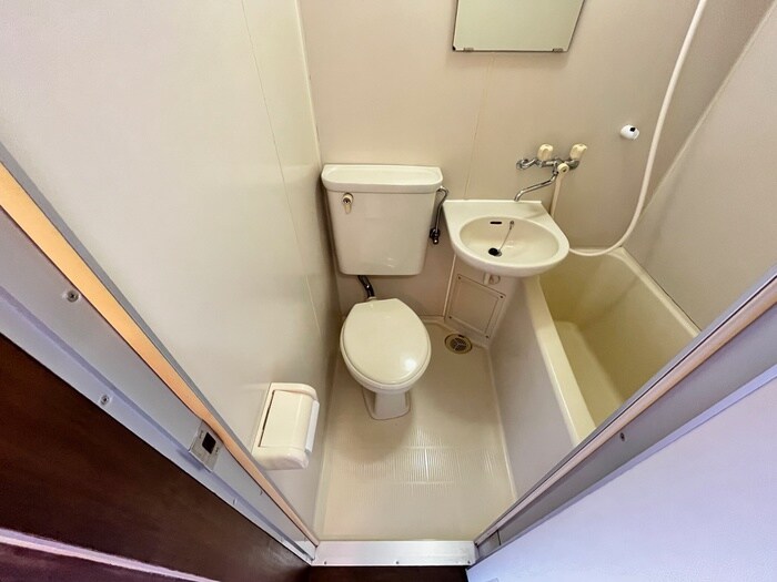 物件内観写真9　(トイレ)