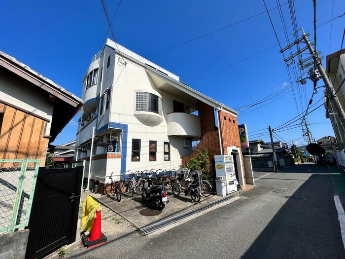 物件外観写真5　(外観写真)