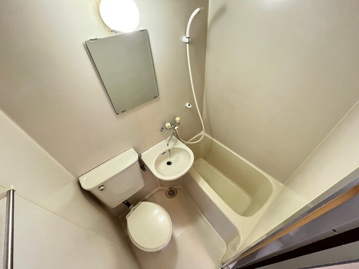 物件内観写真10　(洗面)