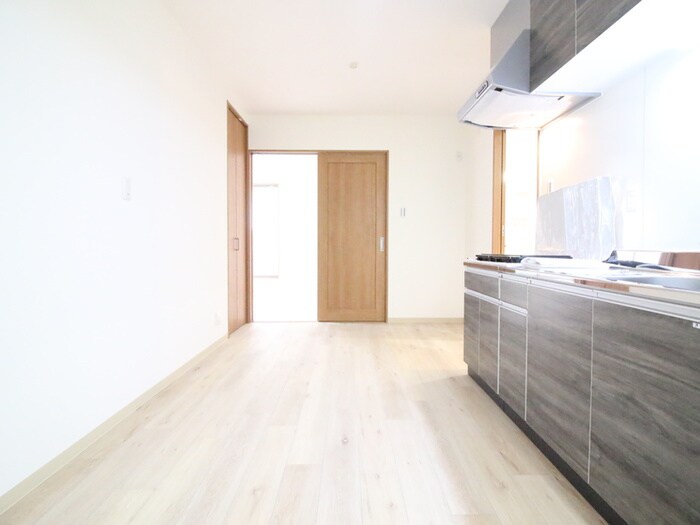 物件内観写真4　(居室)