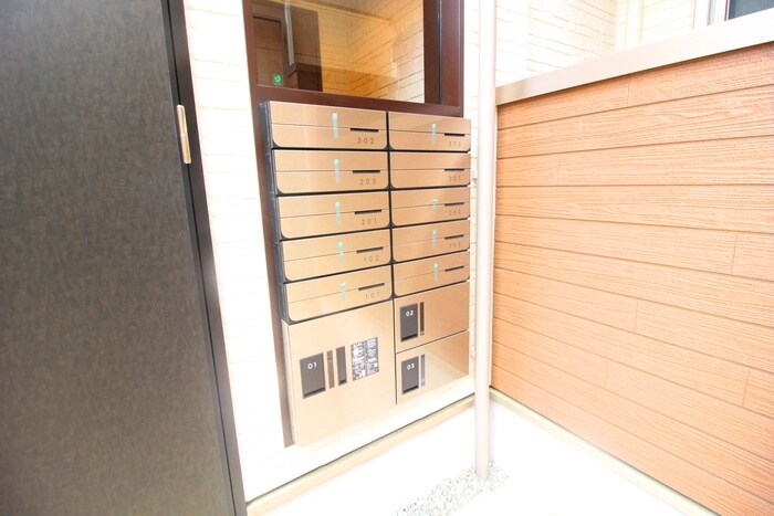 物件外観写真6　(建物設備)