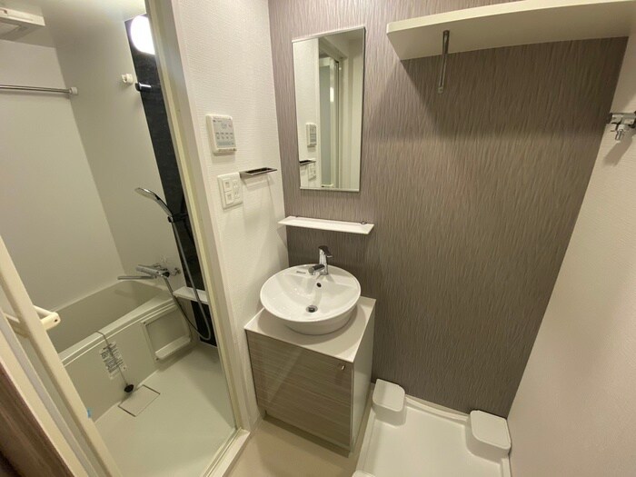 物件内観写真11　(洗面)