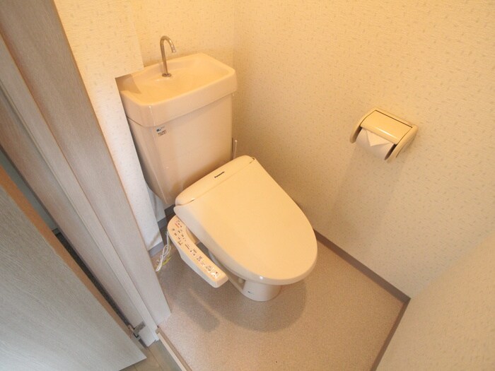 物件内観写真10　(トイレ)