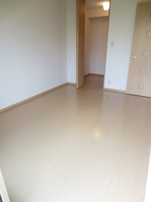 物件内観写真12　(居室)