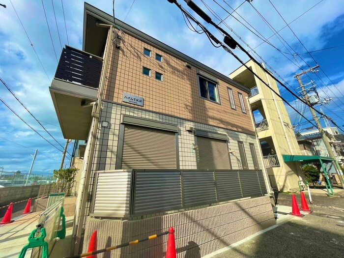 物件外観写真4　(建築中)