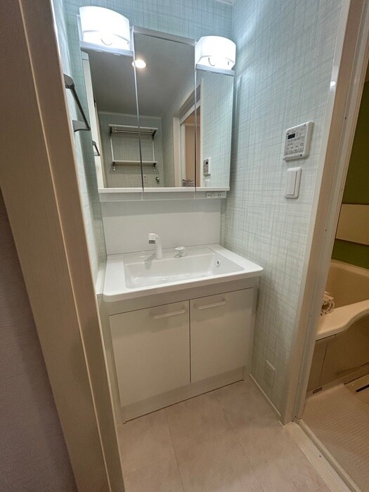 物件内観写真10　(洗面)