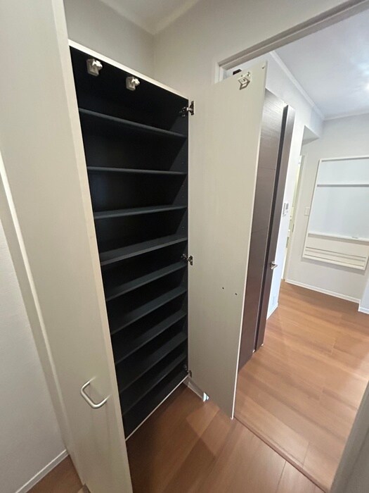 物件内観写真14　(靴箱)