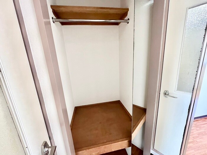 物件内観写真10　(収納)