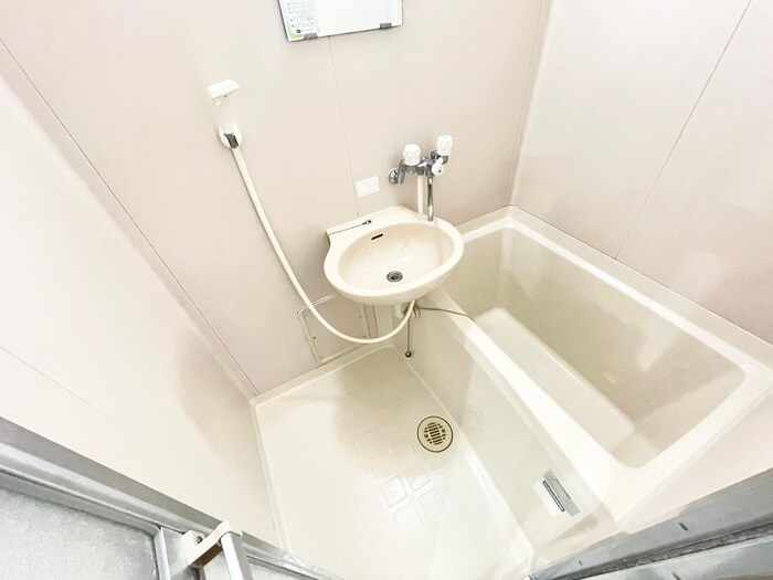 物件内観写真12　(バス／シャワールーム等)