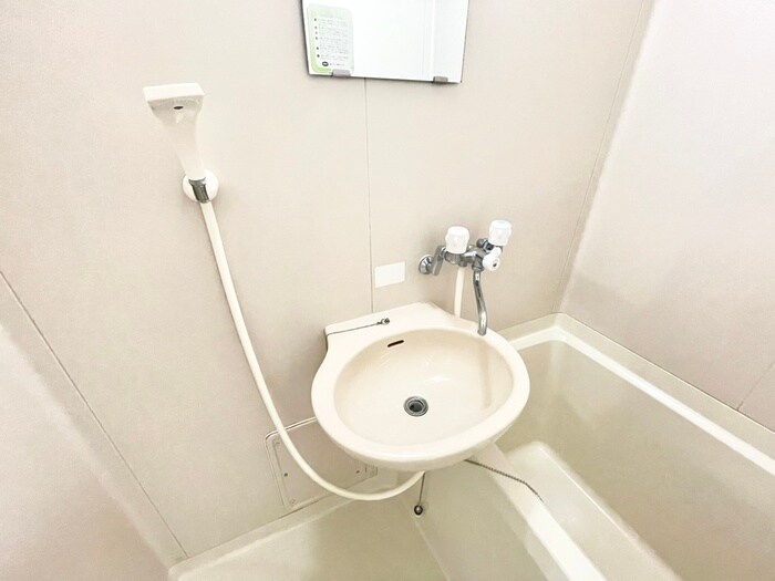 物件内観写真13　(洗面)