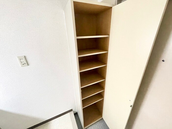 物件内観写真18　(靴箱)