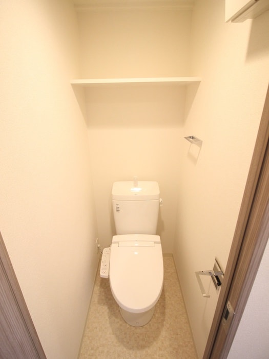 物件内観写真11　(トイレ)