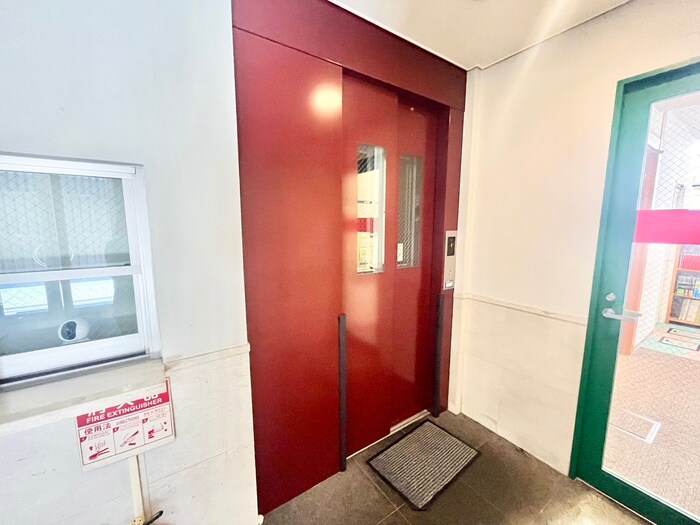 物件外観写真6　(建物設備)