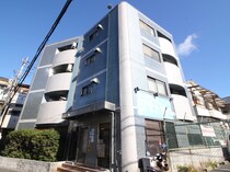 コスモ八坂ハイツの外観写真