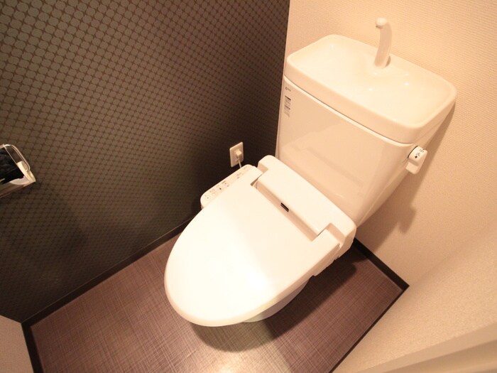 物件内観写真15　(トイレ)