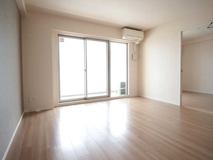 物件内観写真22　(居室)