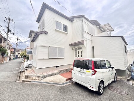 国松町８－３０貸家外観写真