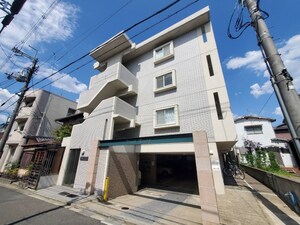 メゾンヤング外観写真