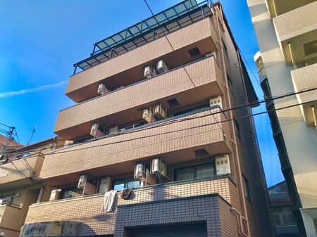 エミーナ外観写真