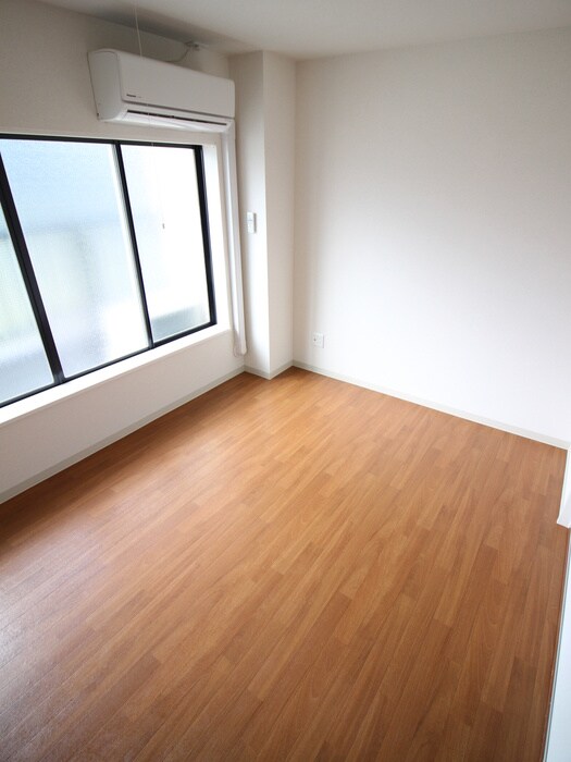 物件内観写真11　(居室)