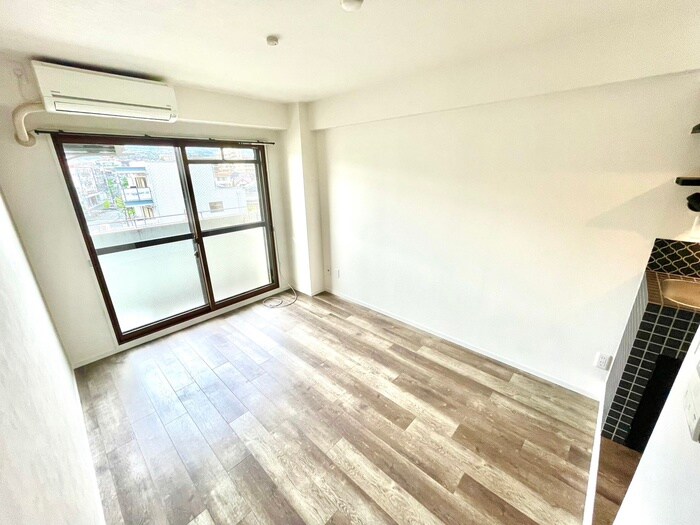 物件内観写真7　(居室)