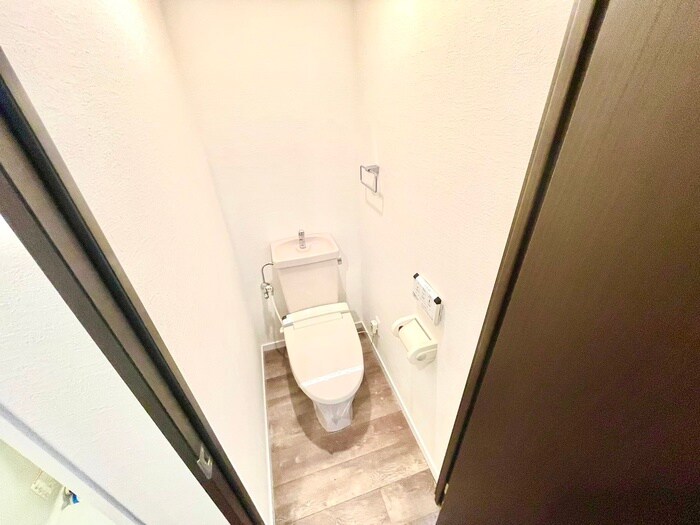 物件内観写真11　(トイレ)