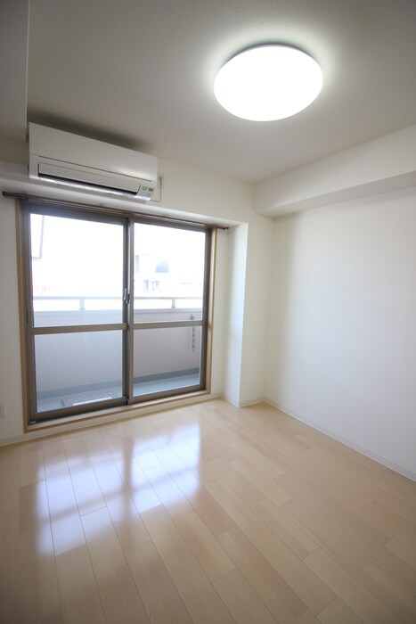 物件内観写真16　(居室)