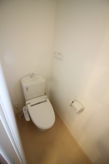 物件内観写真10　(トイレ)