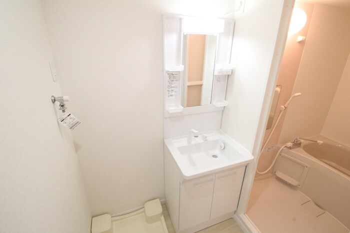 物件内観写真9　(洗面)