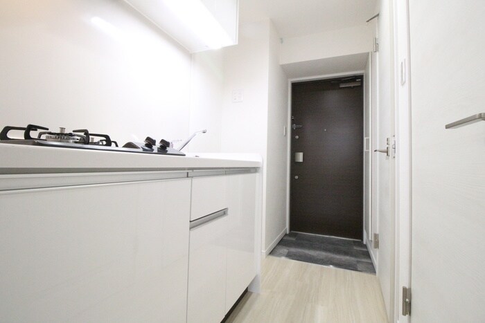 物件内観写真13　(廊下)