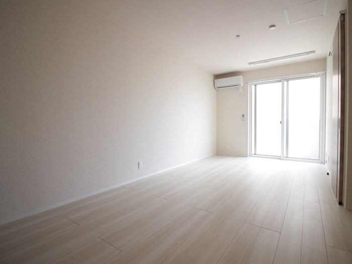 物件内観写真5　(居室)