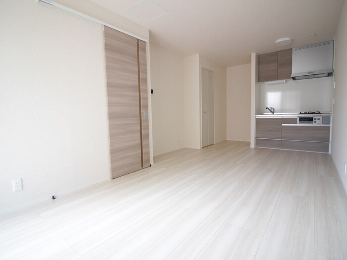 物件内観写真6　(居室)