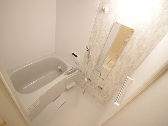 物件内観写真8　(バス／シャワールーム等)