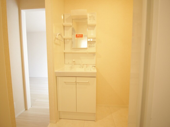 物件内観写真11　(洗面)