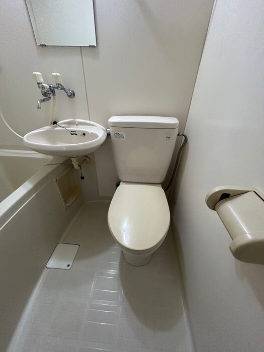 物件内観写真10　(トイレ)