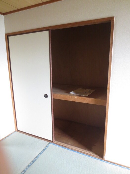 物件内観写真14　(収納)