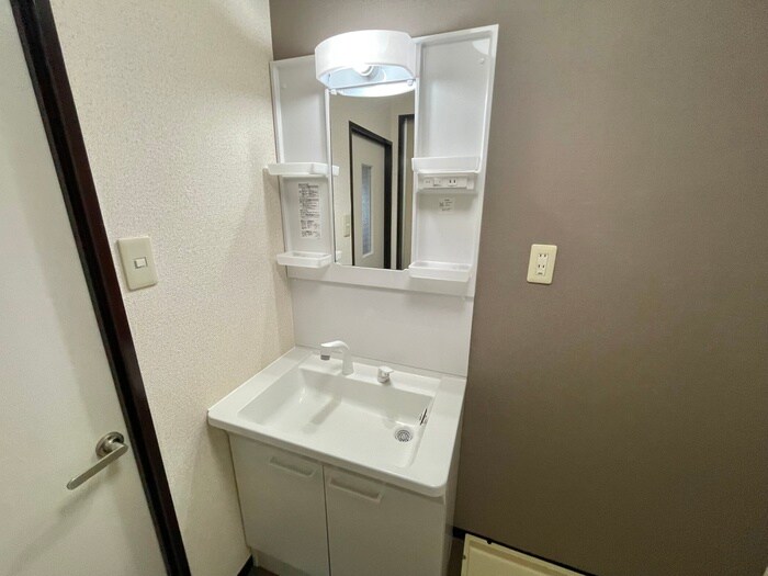 物件内観写真15　(洗面)