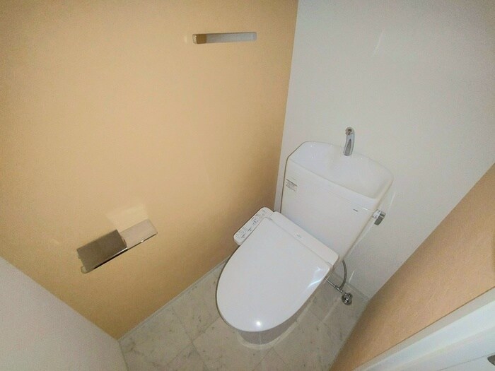 物件内観写真11　(トイレ)