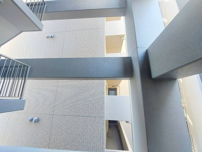 物件内観写真15　(室内からの展望)