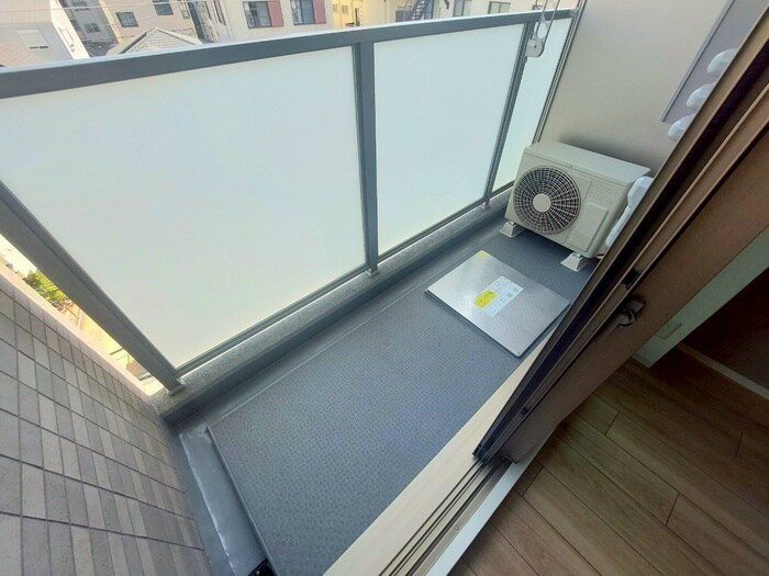 物件内観写真16　(ベランダ・バルコニー)