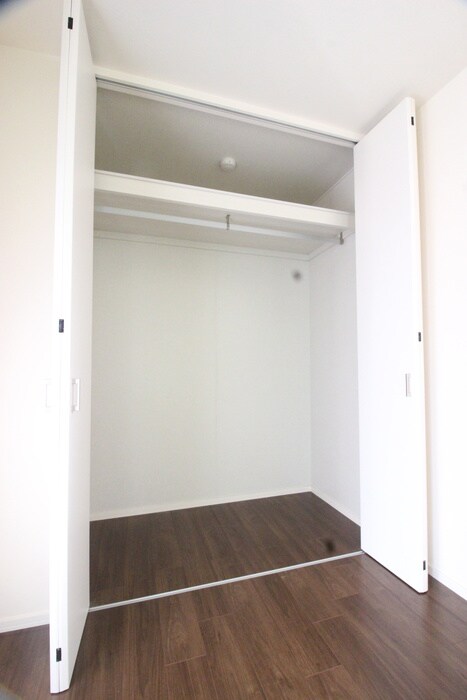 物件内観写真13　(収納)