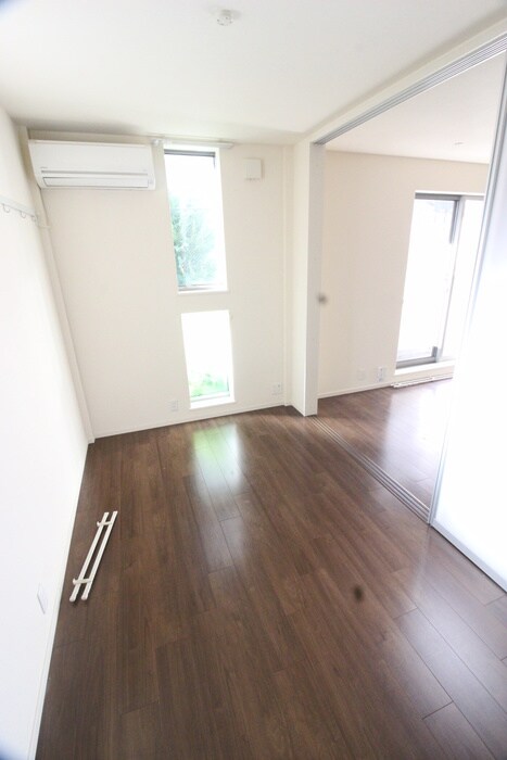 物件内観写真21　(居室)