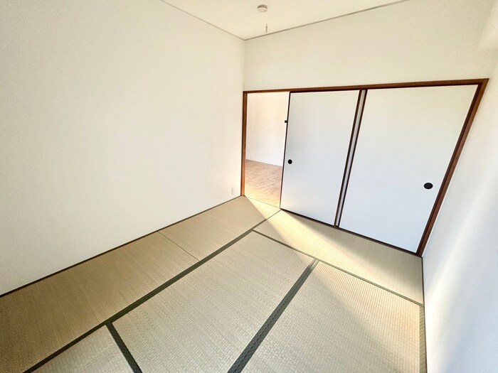 物件内観写真22　(居室)