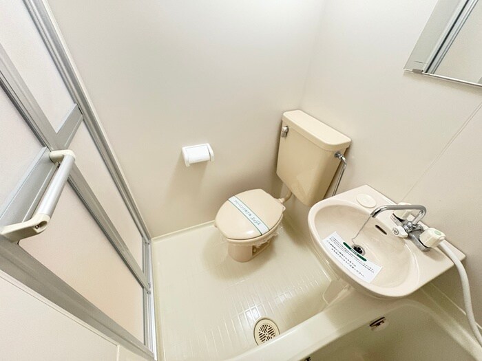 物件内観写真13　(トイレ)