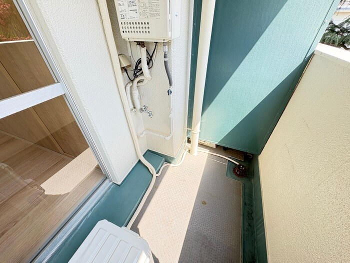 コーポ山内の洗濯機置場