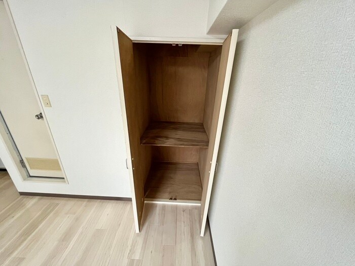 物件内観写真17　(収納)