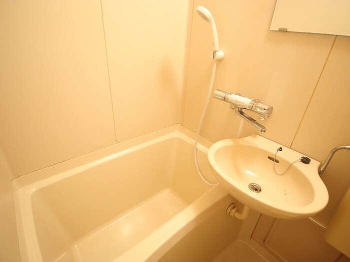 物件内観写真9　(バス／シャワールーム等)