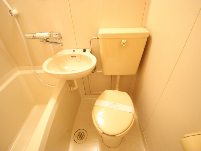 物件内観写真10　(トイレ)