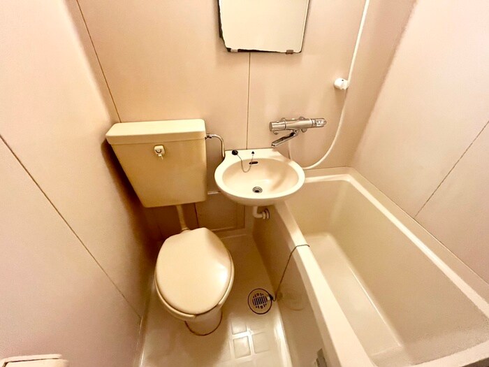 物件内観写真12　(バス／シャワールーム等)