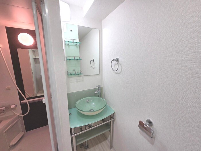 物件内観写真9　(洗面)